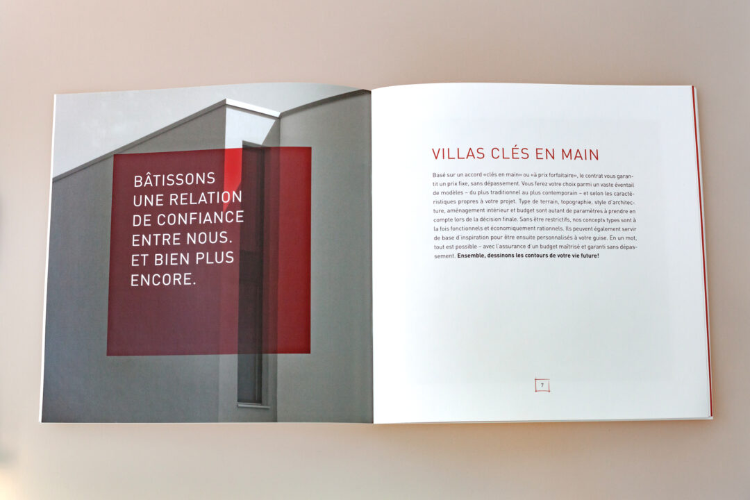 Page de la brochure parlant des villa.