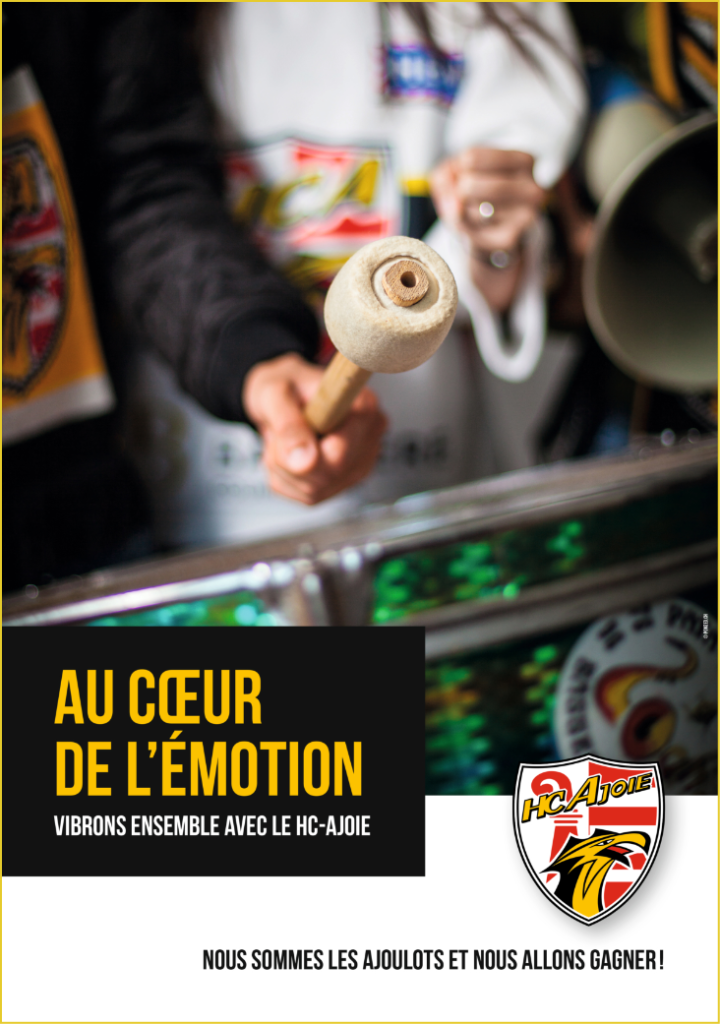 Affiche pour le HC Ajoie présentant la main d'un supporter qui fait du tambour