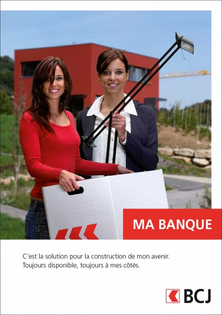 Campagne de pub BCJ. Comédiennes en train de construire son avenir.