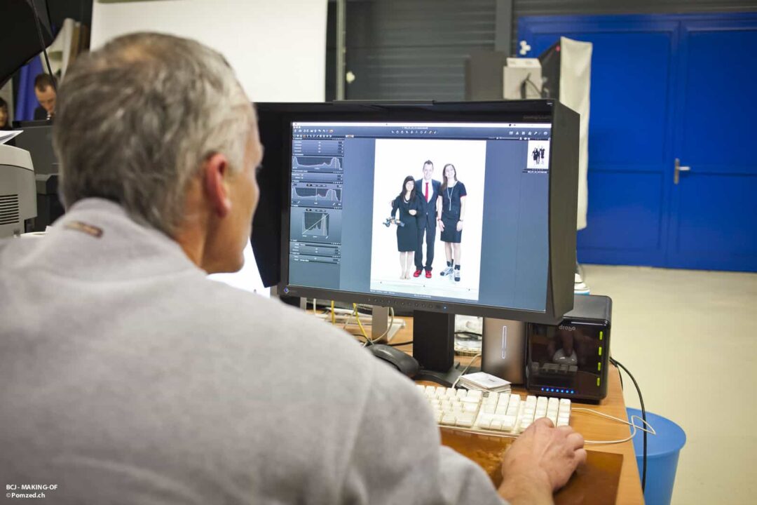 Making-of de la pub BCJ, montage de la photo sur l'ordinateur.