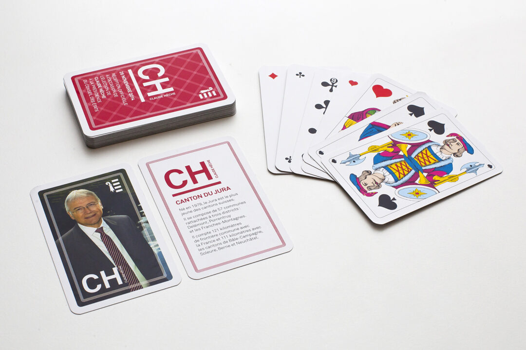 Jeu de carte avec la carte du roi représenté par Claude Hêche.