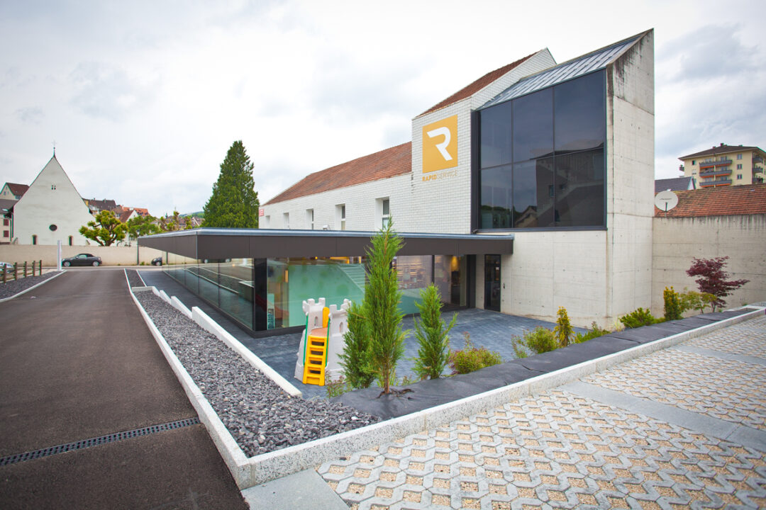 Entreprise Rapid'Service vu de l'extérieur.