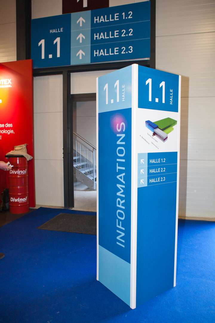 Signalétique des halles du bâtiment - SIAMS 2012.