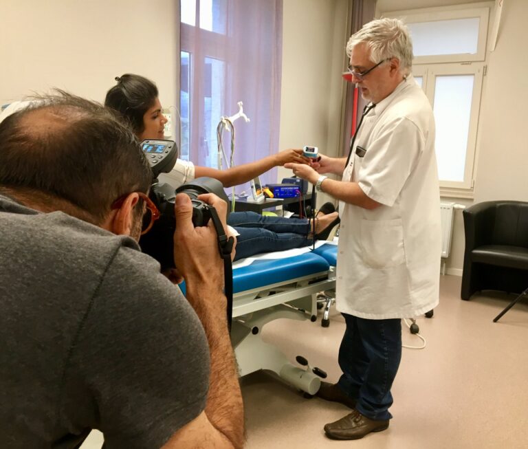 Shooting photo dans le cabinet du médecin chez Aquavirat.