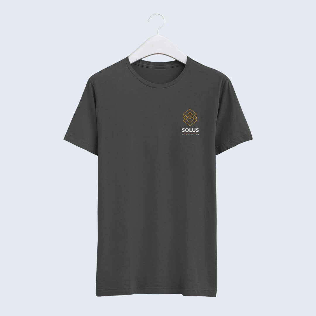 T-shirt avec le logo Solus.