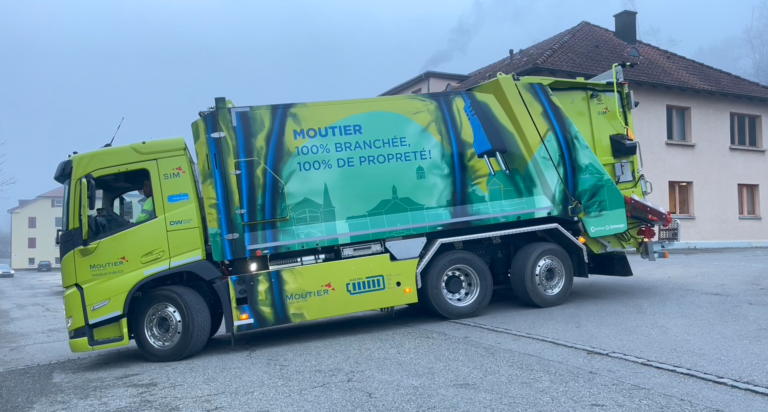 Camion-Poubelle-Moutier-Covering-BADABOOM
